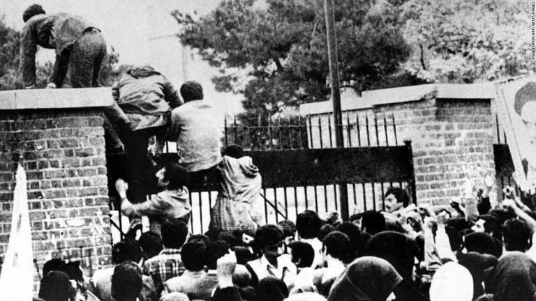 Photos show prisoners from 1979 Iranian hostage crisis years later